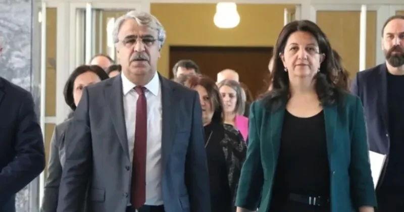 DEM Parti heyeti İmralı dan döndü: Görüşmeye ilişkin yarın açıklama yarın yapılacak