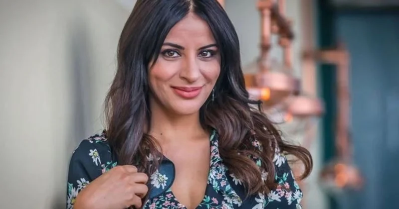 Şarkıcı Zara yeniden öğrenci oldu: Okuduğu bölümü herkes parmakla gösteriyor Sözcü Gazetesi