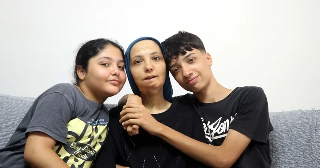 3 çocuk annesi, 11 yılda 35 ameliyat geçirdi; son ameliyatı olmazsa dili alınacak Gaziantep Haberleri Habertürk Yerel Haberler