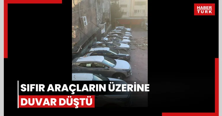 Sıfır araçların üzerine duvar düştü