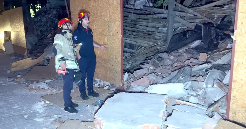Avcılar da yıkımı yarıda bırakılan bina gece çöktü