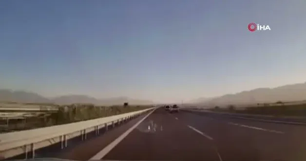 Rüzgardan uçan portbagaj faciaya neden oluyordu