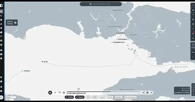 Silivri açıklarındaki gemi kazasının ardından bölgedeki kurtarma çalışmalarına ilişkin trafik görüntüleri ortaya çıktı
