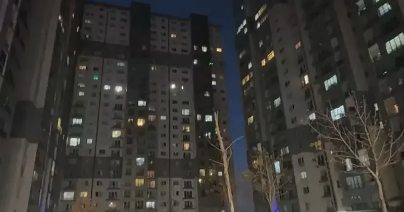 Esenyurt ta otoparkta çıkan yangın 28 katlı binaya sıçradı: 42 kişi dumandan etkilendi