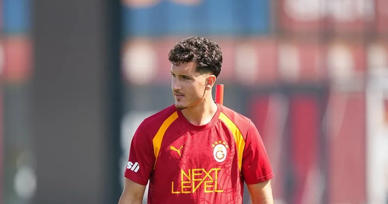 Galatasaray ın yeni transferi Deniz Gül, ilk antrenmanına çıktı