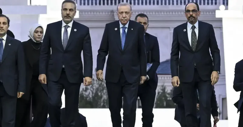 İbrahim Kalın ın yeni imajı! Son görüntüsü dikkat çekti