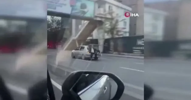 Avcılar da akılalmaz yolculuk: Otomobilin açık bagajında yolculuk yaptı