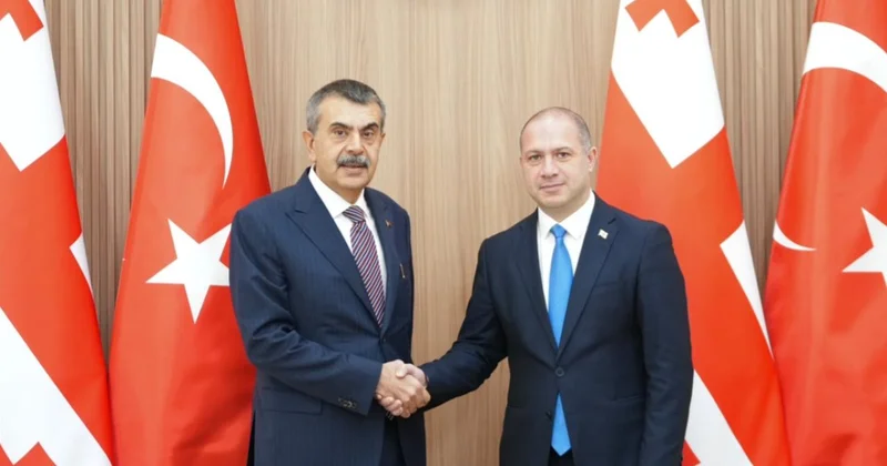 Türkiye ile Gürcistan arasında eğitim alanında iş birliği