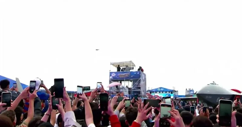 TEKNOFEST’te SOLOTÜRK coşkusu yağmur tanımadı