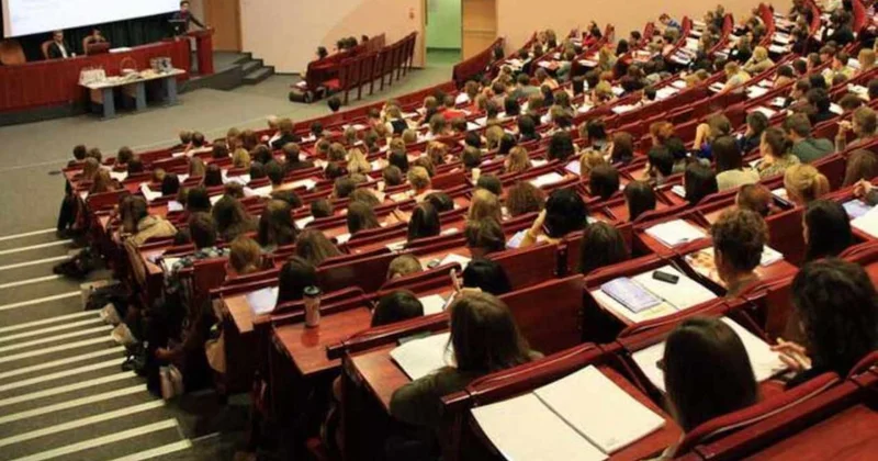 Üniversitelerde fenomenlik bölümü açıldı: Yıllık ücreti dudak uçuklattı Sözcü Gazetesi