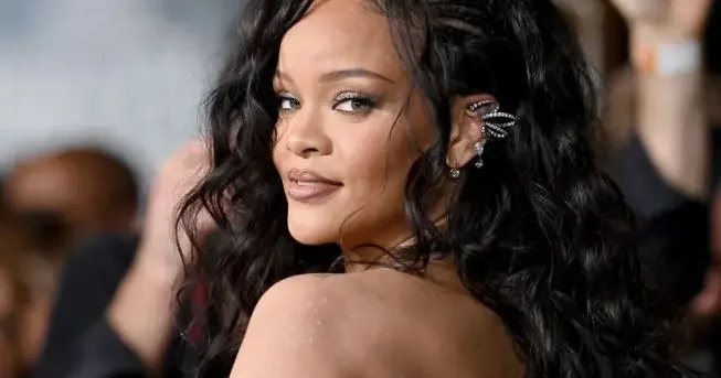 Rihanna yı öldürmek istedi! Evini kurşuna dizen saldırganı bekleyen ceza belli oldu