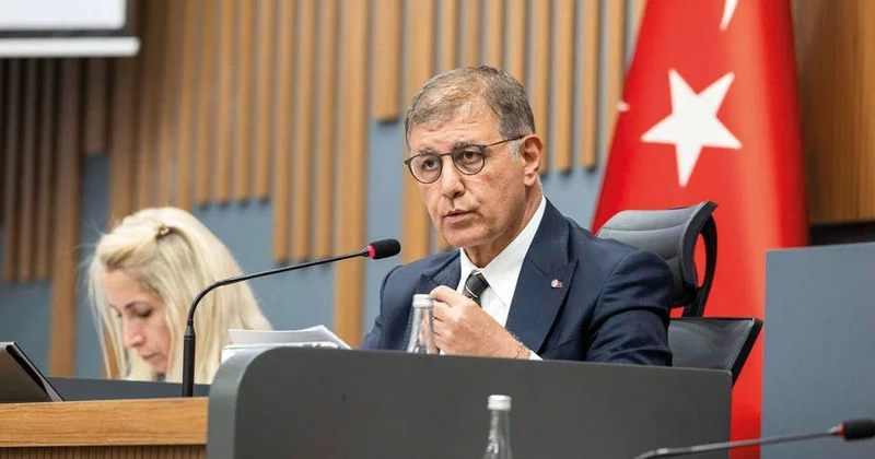 AK Parti ye geçeceği iddia edilen Cemil Tugay’dan yeni hamle! ADD üyeliğini de sonlandırdı