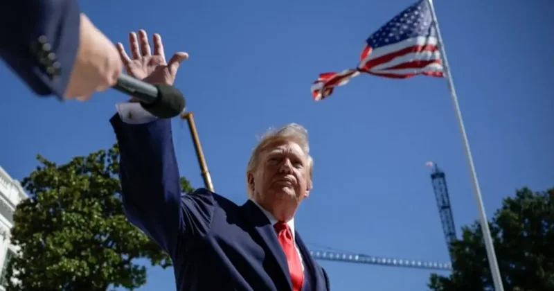 Trump tan İran’a tarihi tehdit: Ya anlaşmayı imzalayacak ya da var olmayacak