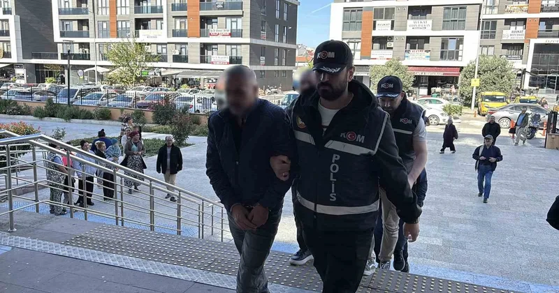 Borcunu ödeyemeyen vatandaşın evine el kondu! Edirne de 4 tefecilik şüphelisi adliyede