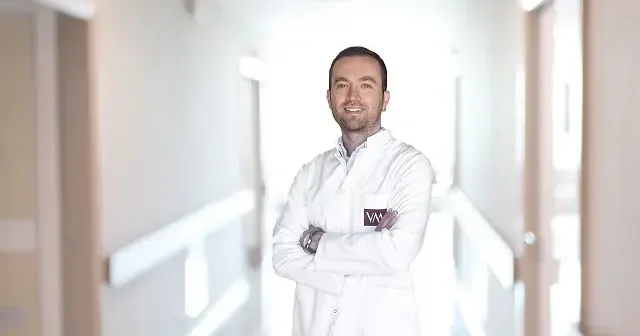 ‘Hızlı zayıflama sonrası estetik sorunlara dikkat’