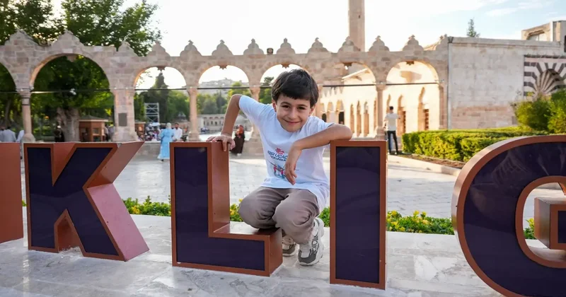 Minik Selimhan bu defa Şanlıurfa’dan seslendi: İsot oluyoruz, yürek ateşliyoruz!