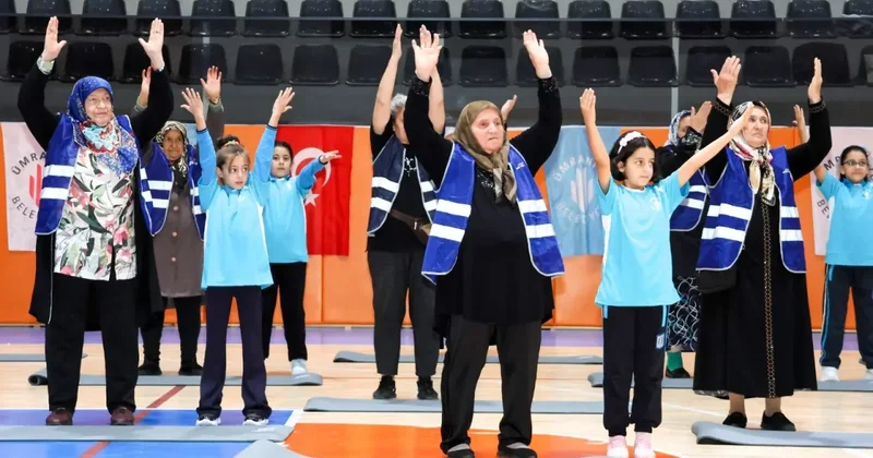 Ümraniye de Dünya Yaşlılar Günü nde kuşaklar arası buluşma