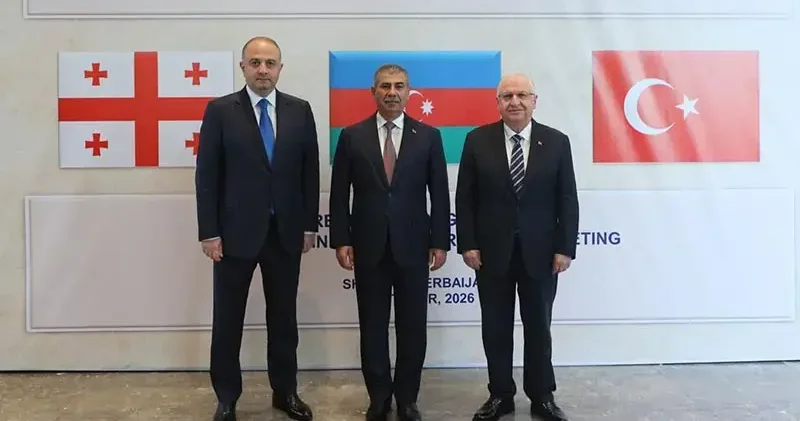 Azerbaycan Türkiye Gürcistan Üçlü Savunma Bakanları Toplantısı Şuşa’da düzenlendi