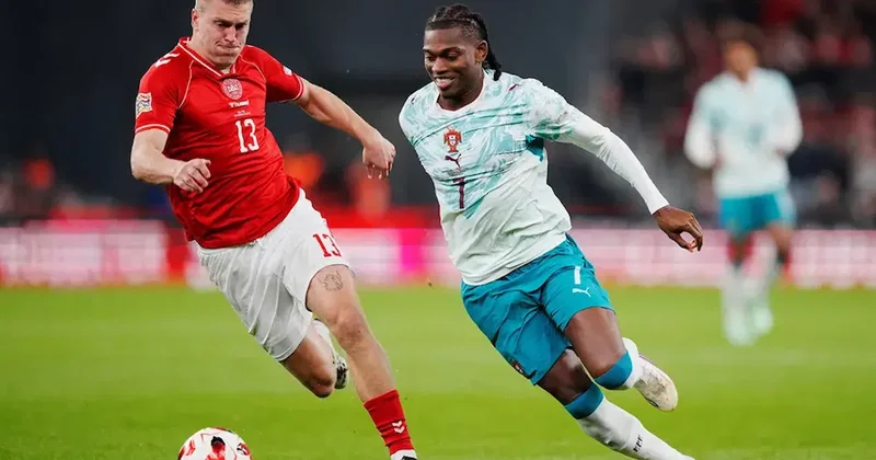Ronaldo milli takımdan ayrılınca Rafael Leao almıştı: Yıldız futbolcudan 7 numara açıklaması Sözcü Gazetesi