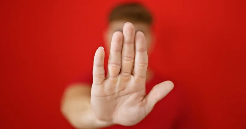 Sakız çiğnediniz diye ceza alabilirsiniz! Ülkelerin aklı zorlayan yasakları