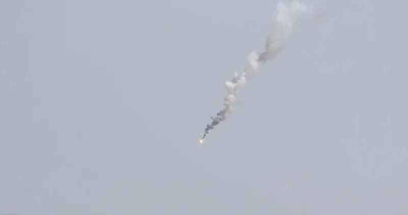 İsrail, Lübnan da bir aracı hedef aldı: Ölüler var