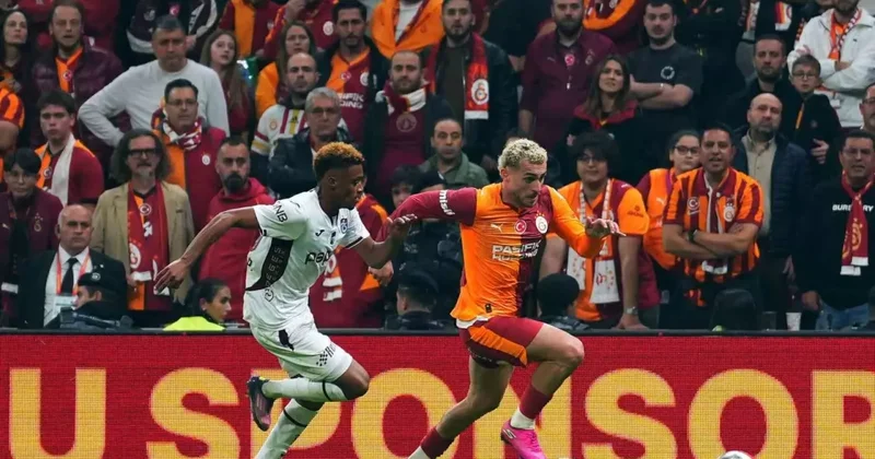 Fenerbahçeli eski futbolcudan Barış Alper e destek!