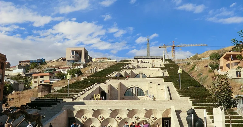 Yerevan’ın kalbindeki çağlayan: Kaskad Agos