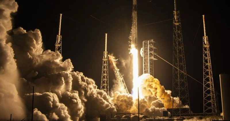 Güney Kore, beşinci casus uydusunu uzaya fırlattı Dış Haberler