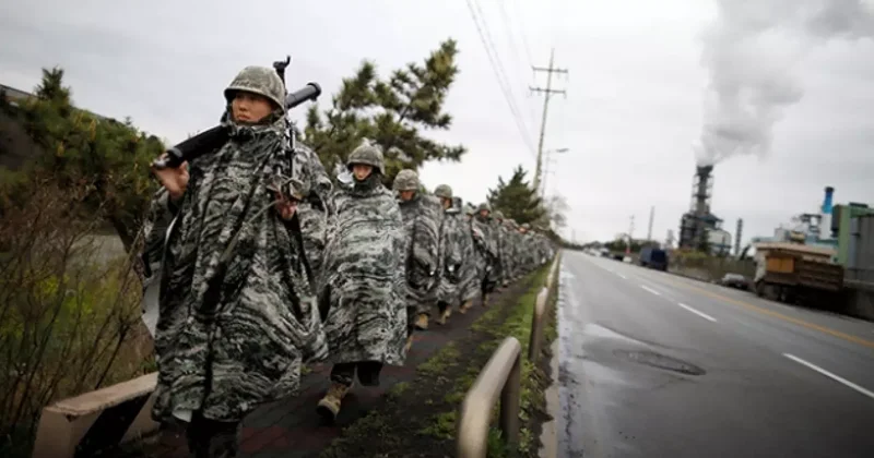 Güney Kore de askeri tatbikat kabusa döndü! Sıkışan mühimmat patladı: 4 yaralı