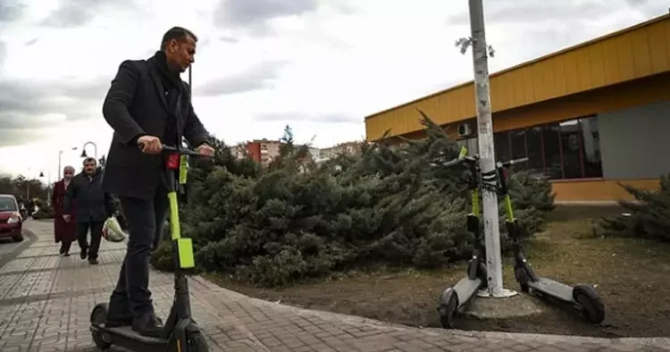 E Skuter Yönetmeliği nde değişiklik! 3 dakika sınırı geldi