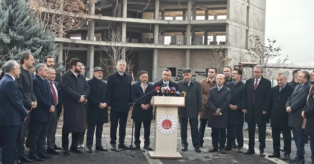 Kayseri Adliyesi nin ek hizmet binası tanıtıldı Vali Çiçek: Adaleti sağlayan yerin en iyi binalara, tesislere sahip olması gerektiğini hepimiz biliyoruz Kayseri Haberleri