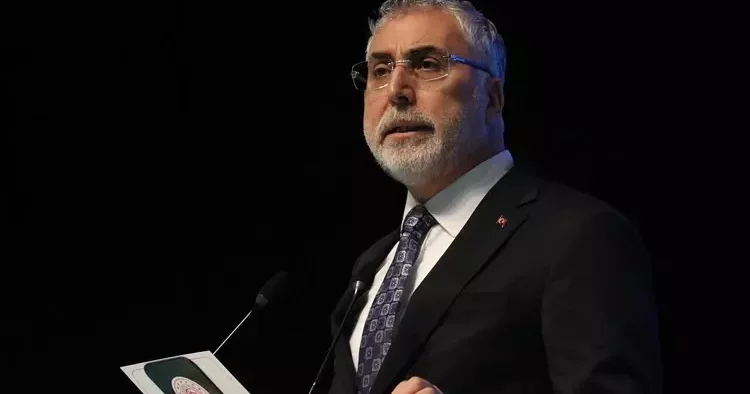 Bakan Işıkhan dan asgari ücret görüşmeleri açıklaması: Masada tüm tarafları görmek istiyoruz