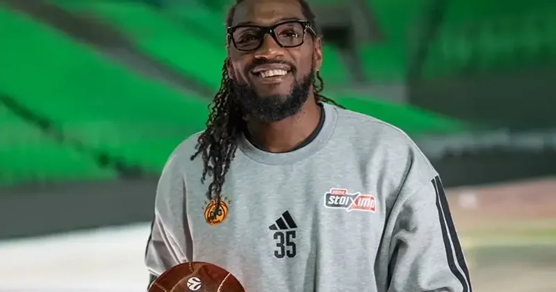 Kenneth Faried 36 yaşında EuroLeague e damga vurdu, kasım ayının MVP si seçildi Fanatik Gazetesi Basketbol Haberleri Spor