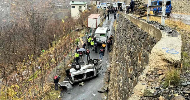 Metrelerce yükselikten düştüler! İkisi kardeş üç kişi öldü