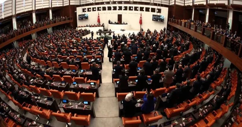 Bahçeli gündeme getirmişti: CHP’nin ‘Duruşmalar TRT’de yayınlansın’ teklifi AKP ve MHP oylarıyla reddedildi