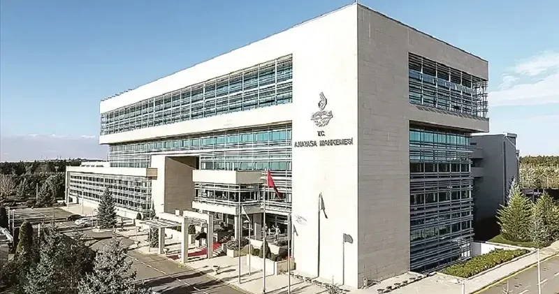 Devletin borcundaki sabit faiz iptal edildi Yerel Gündem Haberleri