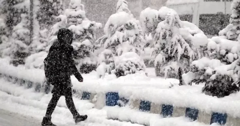 Meteoroloji den yeni uyarı: 2 bölgeye için kar ve sağanak geliyor!