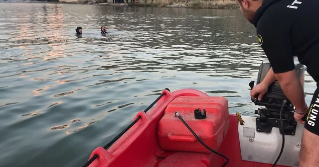 Terliğini almak isterken Dicle Nehri ne düşen Ahmet i arama çalışması başlatıldı Şırnak Haberleri