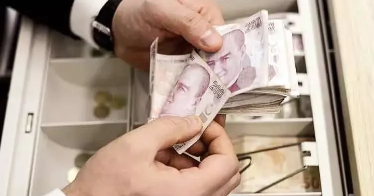 AYM’den yüzde 12 kanuni faize iptal