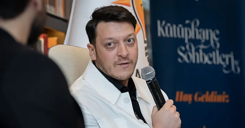 AK Parti’nin Kütüphane Sohbetleri’nde samimi anlar: Mesut Özil den o soruya Erdoğan cevabı!
