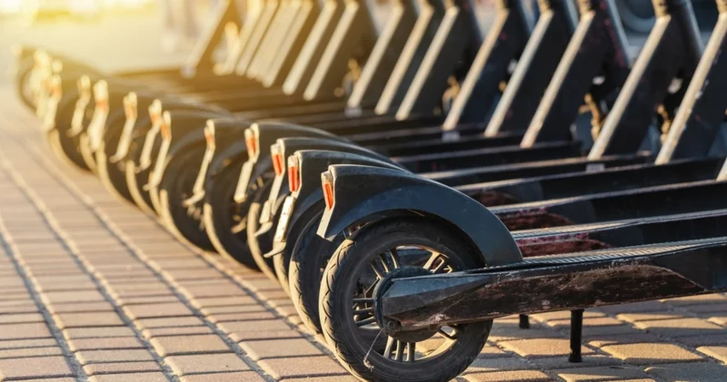 Resmi Gazete de yayımlandı... Elektrikli scooterlara yeni düzenleme: Anlık konum bildirecek İş Yaşam Haberleri