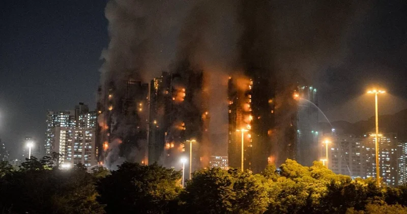 151 kişi ölmüştü: Hong Kong daki yangın faciasına cinayet tutuklamaları