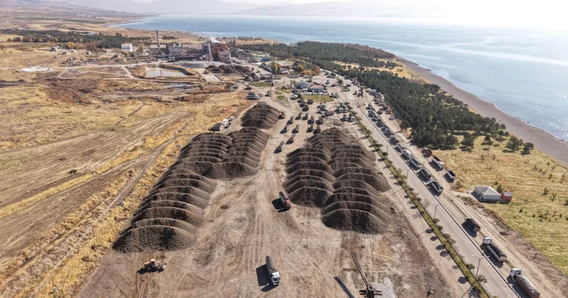 56 köyden binlerce çiftçi bu ürünü hasat ediyor: 76 bin ton üretim hedefleniyor Sözcü Gazetesi