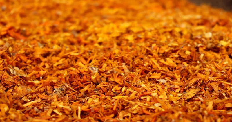 Her sofrada yeri var, çayla, yoğurtla, balla yeniyor: Bahçesine eken paraya para demiyor, gramla satılıyor Sözcü Gazetesi