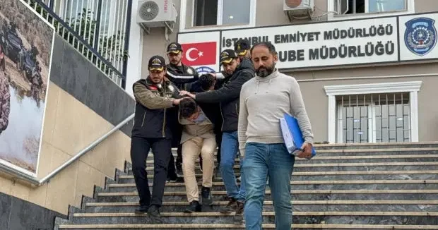 İstanbul haberleri Avcılar da dehşet! Kaza sonrası başlayan tartışma cinayetle bitti 02 Aralık 2025