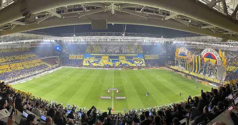 Fenerbahçe den sürpriz derbi kararı: 1 haftada ikinci kez oynanacak