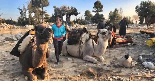 Sarıkeçili Yörüklerin develi kış yurdu yolculuğu sürüyor Mersin Haberleri