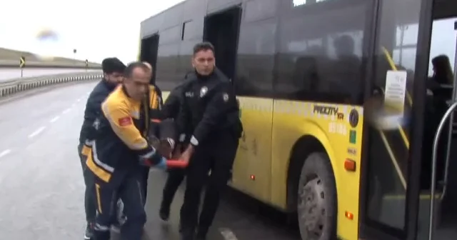 İETT otobüsü bariyerlere çarptı VİDEO İZLE