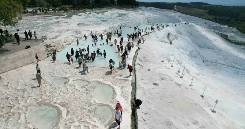 Pamukkale 2025’in en fazla ziyaret edilen 2’inci örenyeri oldu