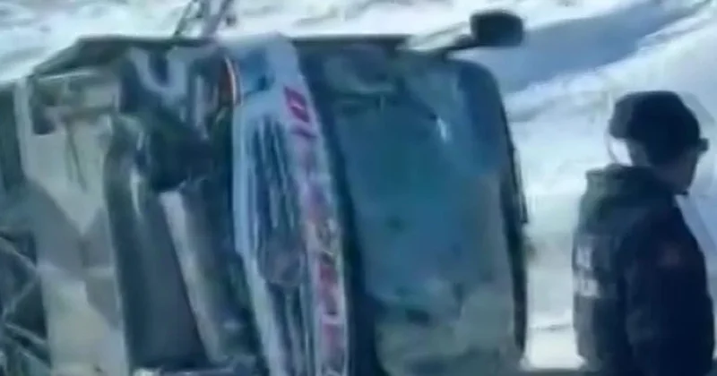 Yolcu otobüsü yan yattı: 2 si ağır 13 yaralı Sözcü Gazetesi
